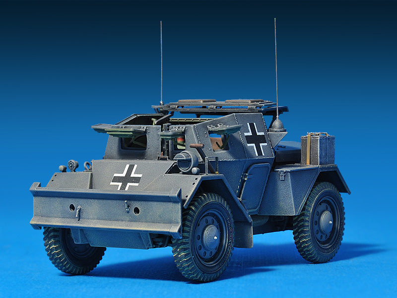 MiniArt 1/35 Military - Dingo Mk.II Pz.Kpfw.MkI 202(e) with Crew - 35074