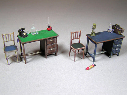 MiniArt 1/35 Military - Office Furniture and Accessories - 35564