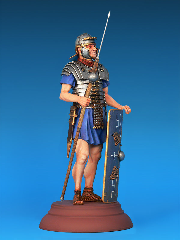 MiniArt 1/16 Figures & Miniatures - Roman Legionary II Century AD - 16007