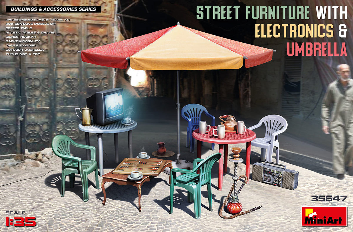 MiniArt Street Furniture w/electronics & Umbr - 35647 box art