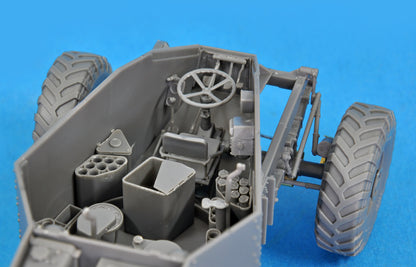 MiniArt 1/35 Military - AEC Mk.II Armoured Car - 35155
