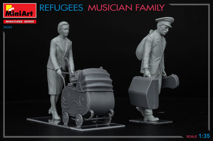 MiniArt 1/35 Military - Refugees, Musician Family - 38084