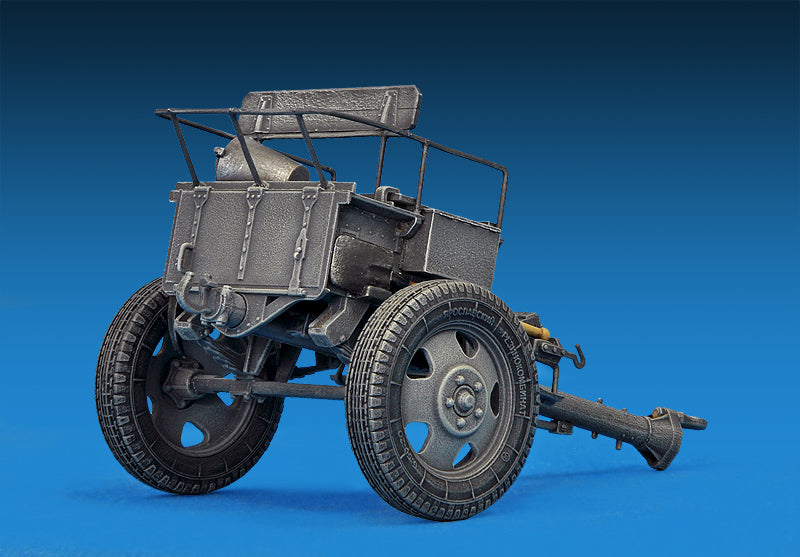 MiniArt 1/35 Military - German T-70 Artillery Tractor & 7.62cm Gun - 35039