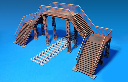 MiniArt 1/35 Military - Pedestrian Bridge - 35522