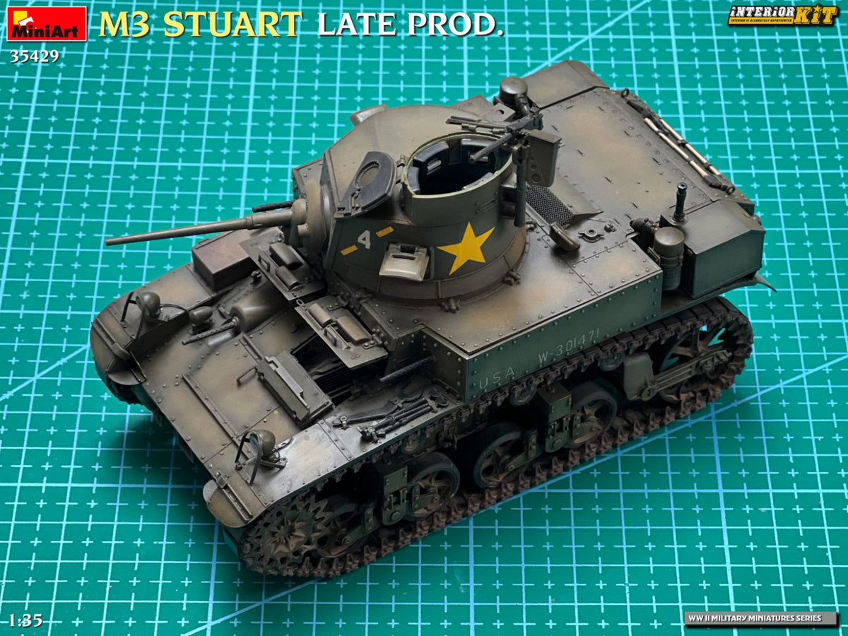 MiniArt 1/35 Military - M3 Stuart Late Prod (Int Kit) - 35429