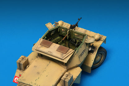 MiniArt 1/35 Military - Dingo Mk.1b British Scout Car with Crew - 35067