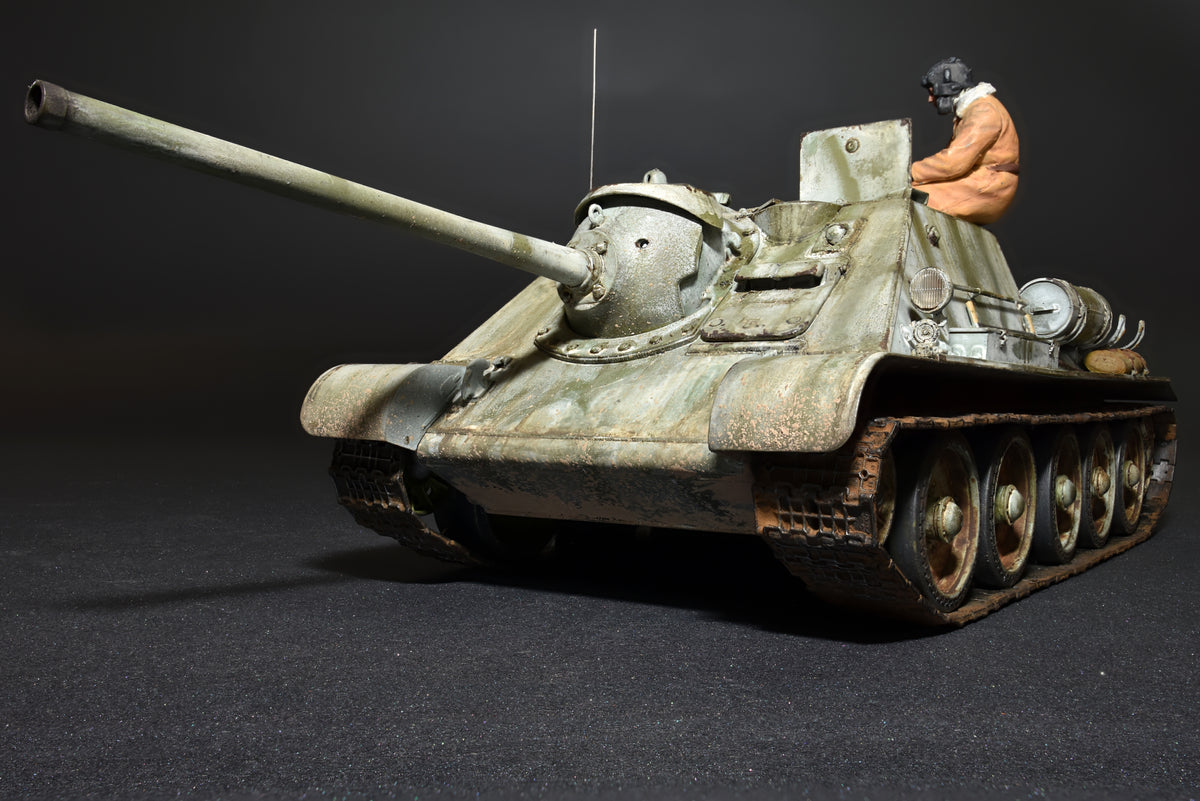 MiniArt 1/35 Military - SU-85 Soviet SPG Mod.1943 with Crew (Early) - 35178