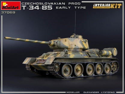 MiniArt 1/35 Military - T-34/85 Czech Prod Early (Interior Kit) - 37069