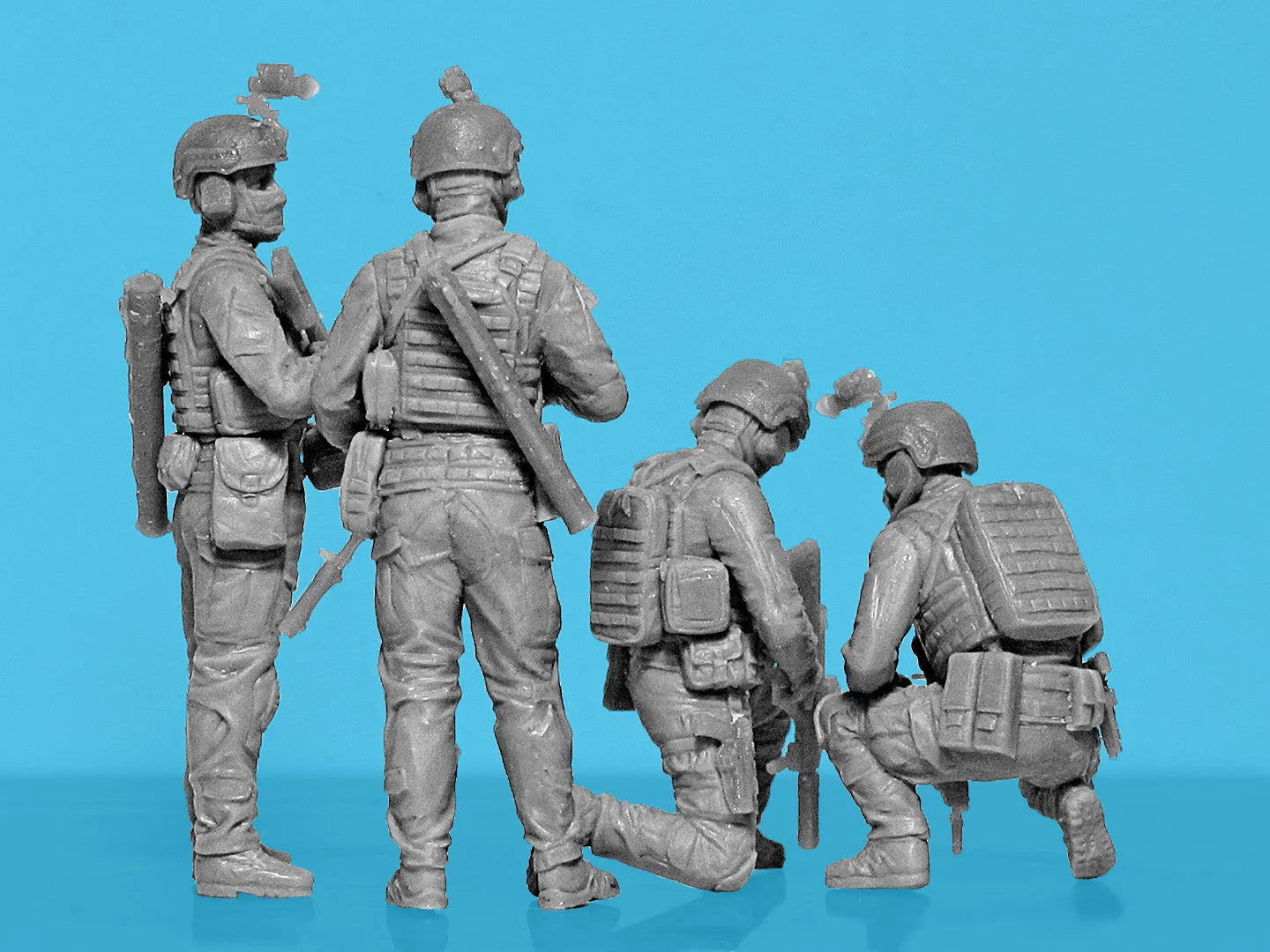 ICM Figures 1:35 - "Quietly Came, Quietly Went" Special Operations Forces of Ukraine (4 Figures) - ICM35752 - Product Image