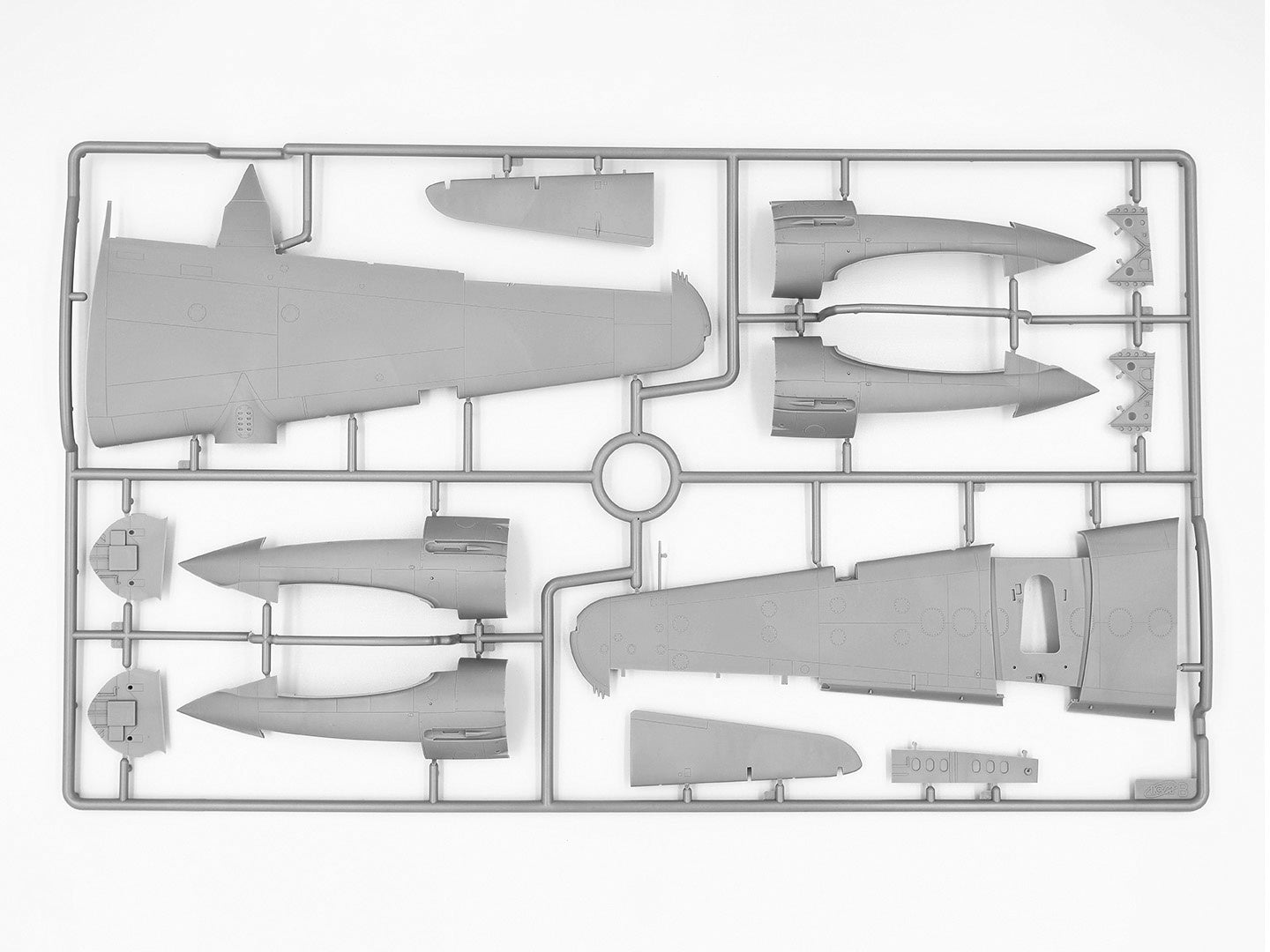 ICM48323