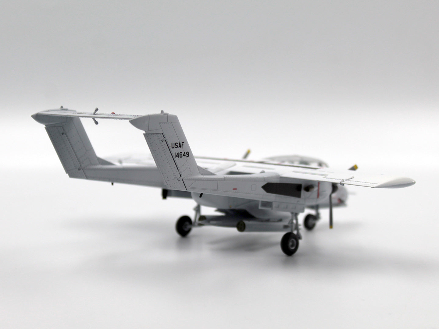 ICM72185