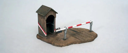 Italeri 1/72 Figures - 1/72 Battlefield Buildings - 6130 - Product Image