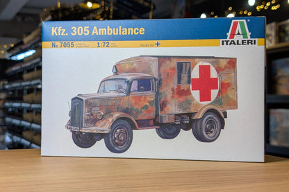 Italeri 1/72 Military - Kfz.305 Ambulance - 7055 - Product Image