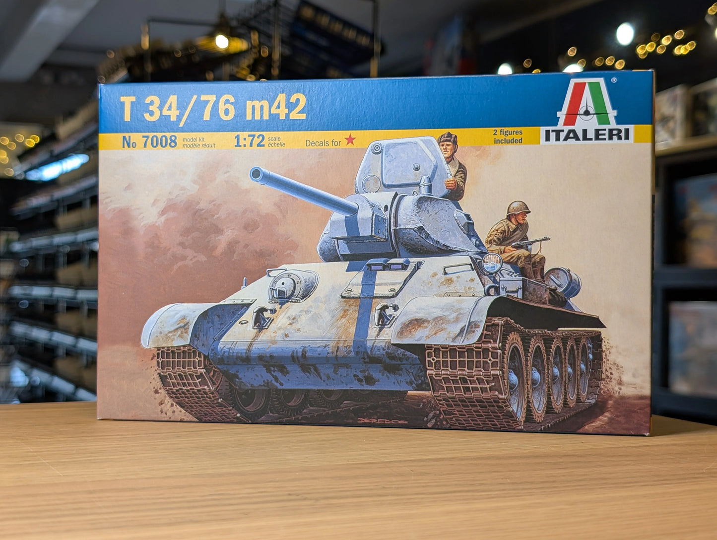 Italeri 1/72 Military - T34/76 Russian Tank - 7008 - Product Image