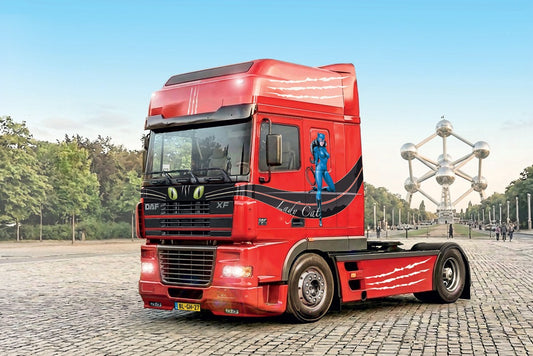 Italeri DAF XF 95 Super Space Cab Truck 93834 -- box art (3:2)