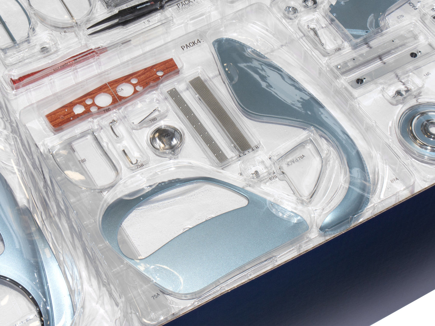 IXO Collections - Bugatti SC57 Atlantic 1/8 Scale Metal & Plastic Kit - IXCBGAFK