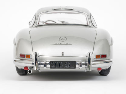 IXO Collections - Mercedes 300 SL Silver 1/8 Scale Metal & Plastic Kit - IXCMBCFK