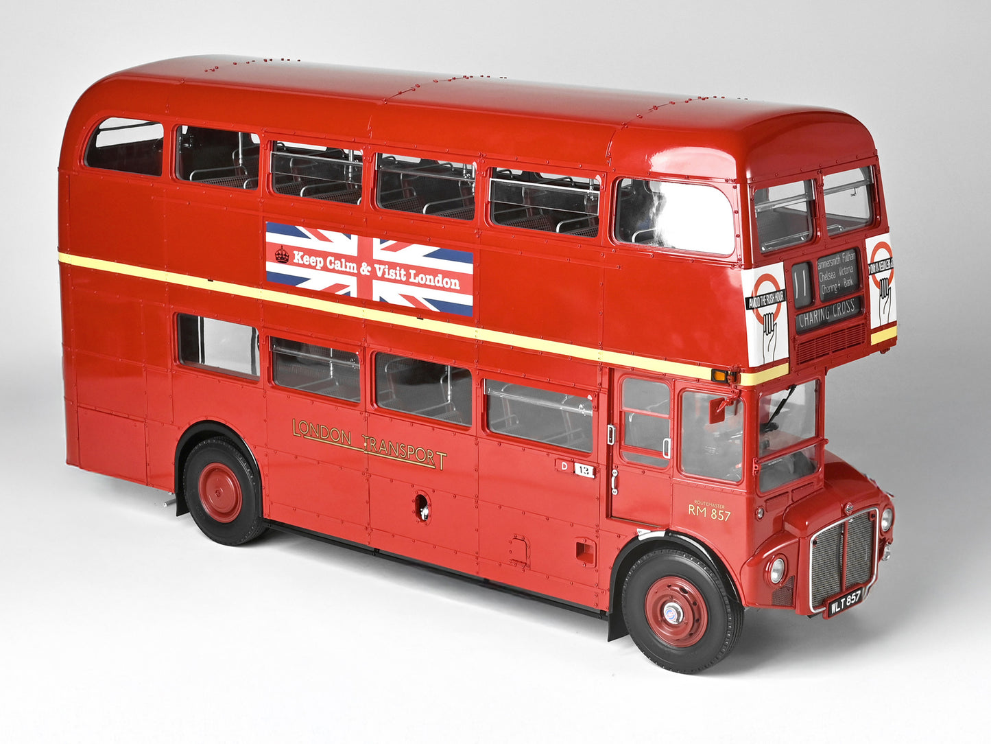 IXO Collections - Routemaster Bus (1961) 1/12 Scale Metal & Plastic Kit - IXCRTMFK