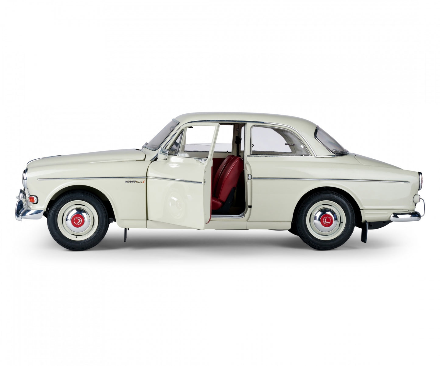 IXO Collections - Volvo S122 Amazon 1/8 Scale Metal & Plastic Kit - IXCVOLFK