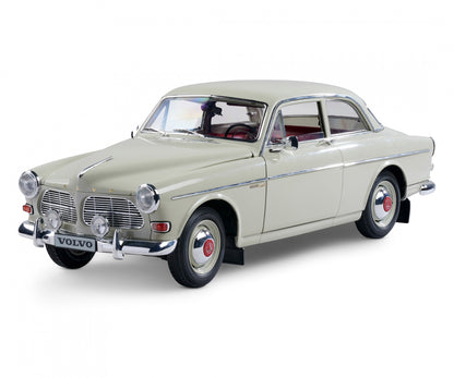 IXO Collections - Volvo S122 Amazon 1/8 Scale Metal & Plastic Kit - IXCVOLFK