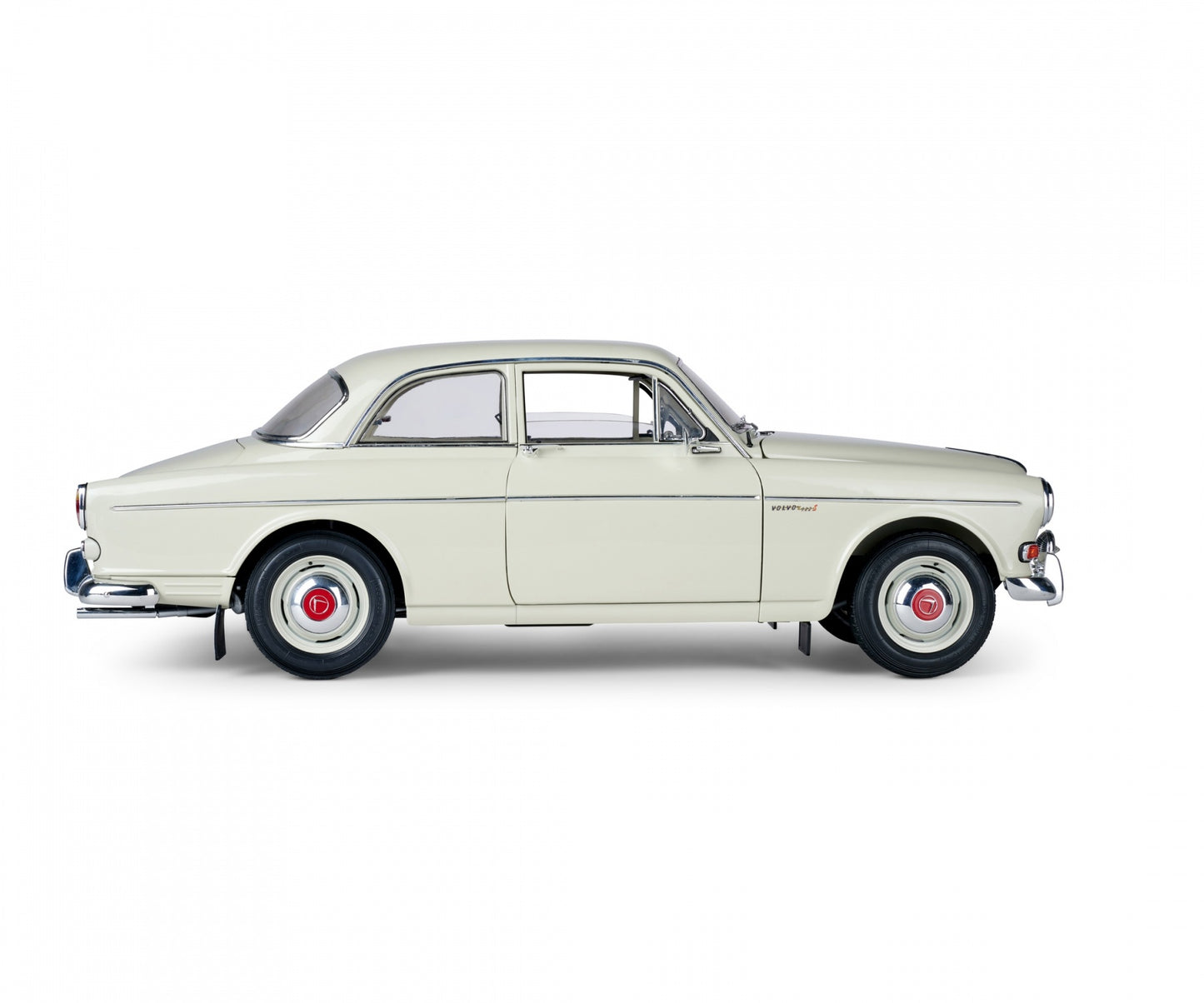 IXO Collections - Volvo S122 Amazon 1/8 Scale Metal & Plastic Kit - IXCVOLFK