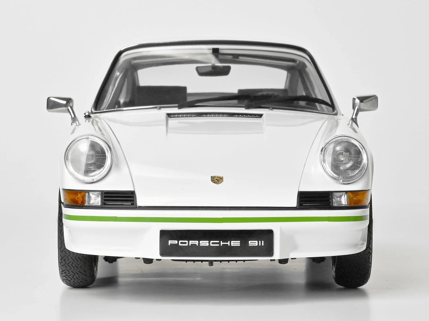 IXO Collections - White Porsche 911 Carsrera RS 2.7 1/8 Scale Metal & Plastic Kit - IXC911FKW - Product Image