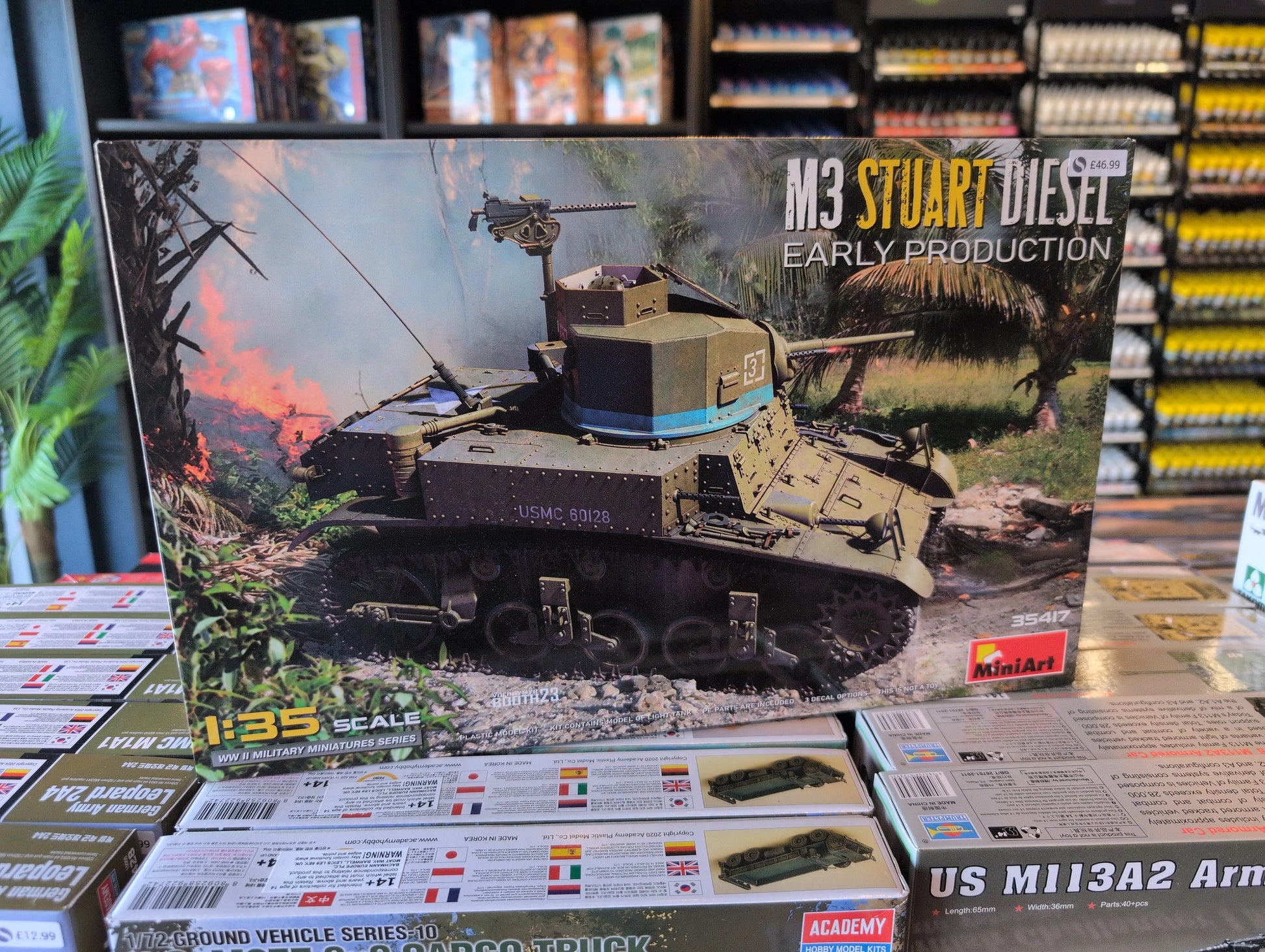 MiniArt 1/35 - M3 Stuart Diesel Early Production 35417 - Product Image