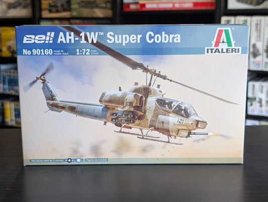 Italeri 1/72 Aircraft - Bell AH-1W SuperCobra Attack Helicopter - 90160