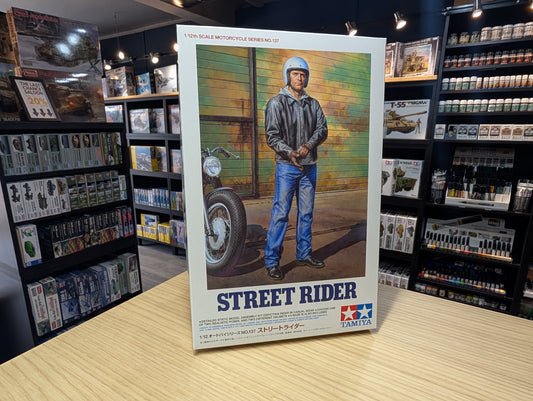 Tamiya 1/12 Bikes - 1/12 Street Rider (Single Figure with Two Options) - 14137