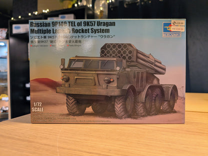 1/72 Trumpeter - Soviet Army Multiple Launch Rocket System 9P140 TEL + 9K57