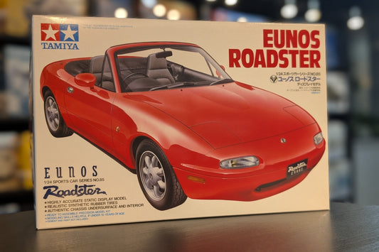 Tamiya 1/24 Cars - Eunos Roadster Mazda MX-5 - 24085