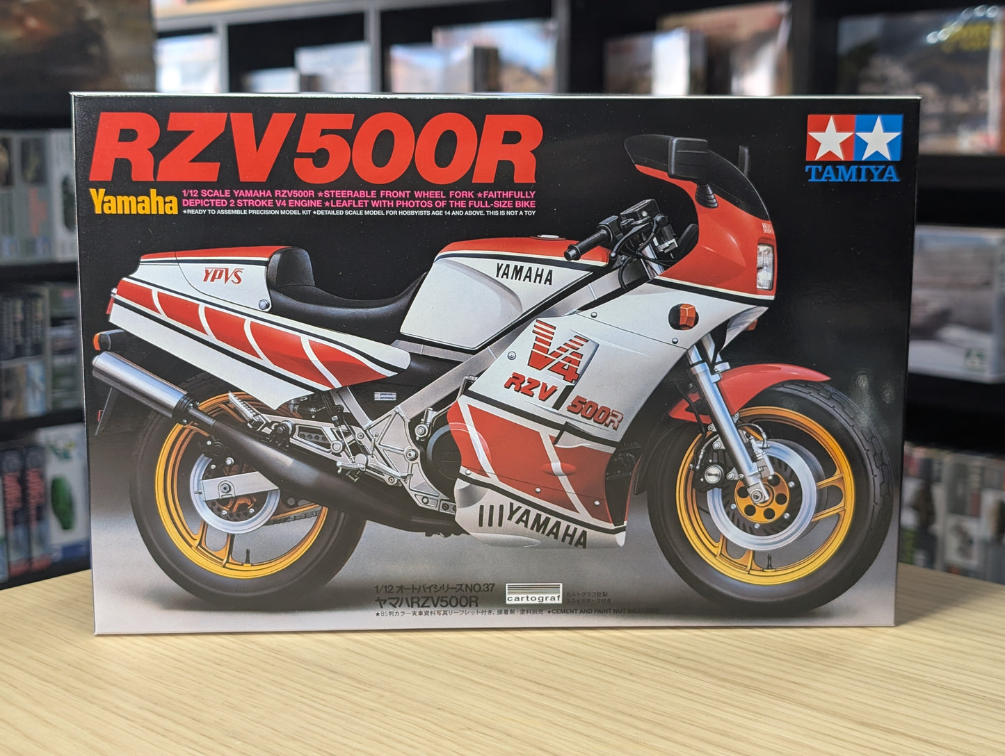 Tamiya 1/12 Bikes - 1/12 Yamaha RZV500R - 14037