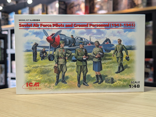 ICM Figures 1:48 - Soviet Air Force Pilots and Ground Personnel 7 Figures (1943-1945) - ICM48084