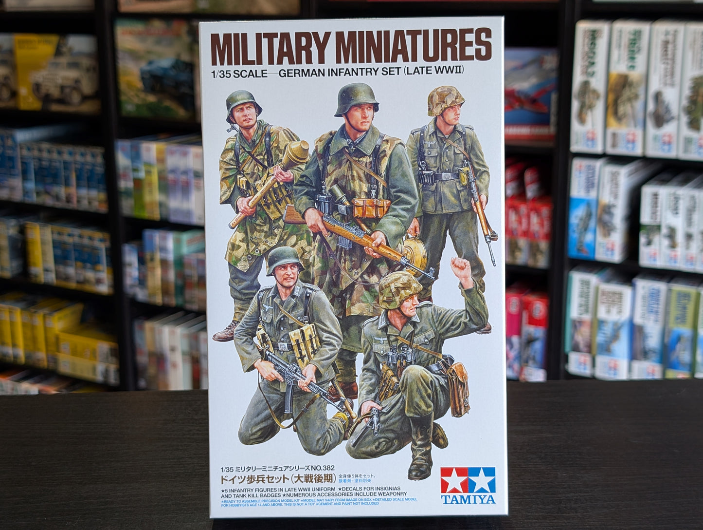Tamiya 1/35 Military - 1/35 German Infantry Late WWII - 35382
