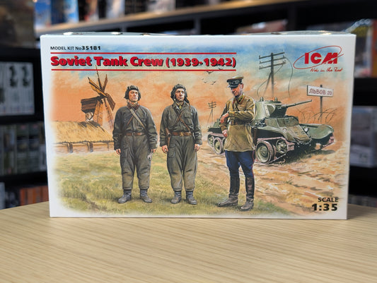 ICM Figures 1:35 - Soviet Tank Crew (1939-1942) 3 Figures - ICM35181