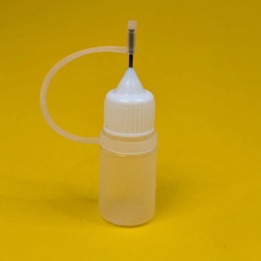 Single Plastic Dropper Bottles w/Fine Application Needle - Product Image
