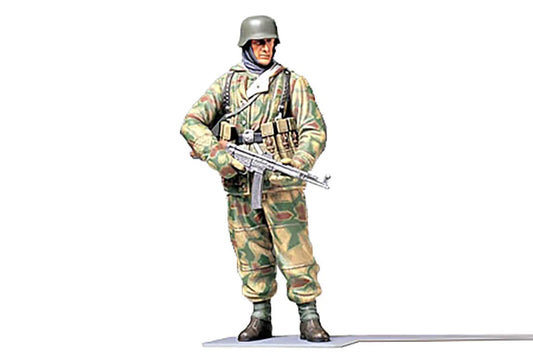 Tamiya 1/16 Military - WWII German Infantryman - 36304 - Product Image