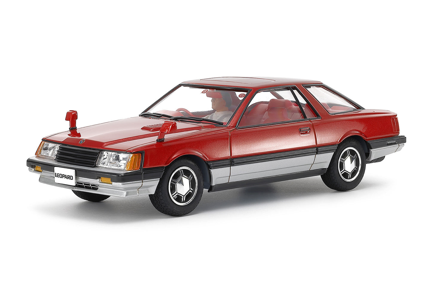 Tamiya 1/24 Nissan Leopard Hardtop 280X SF-L 24378 -- box art