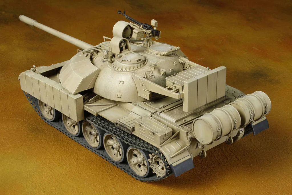 Tamiya 1/35 Military - 1/35 Iraqi Tank T-55 Enigma - 35324 - Product Image