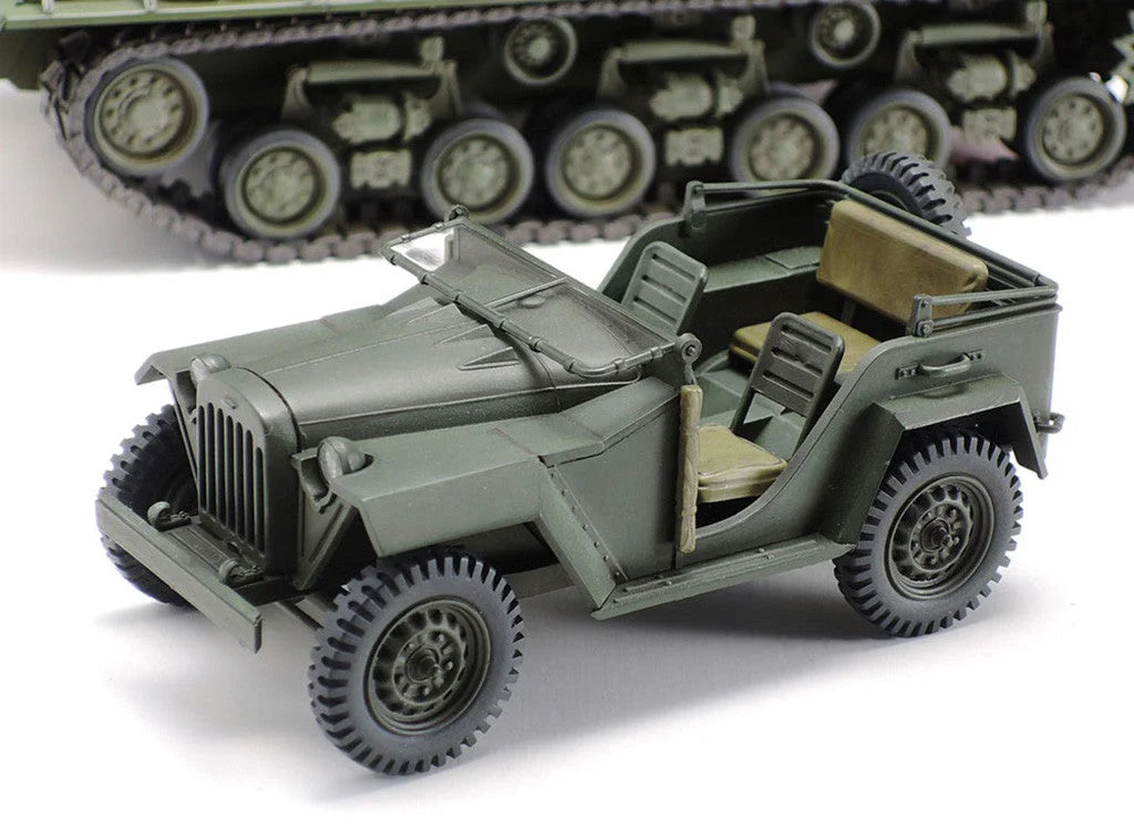 Tamiya 1/35 Military - 1/35 U.S M4A3E8 Sherman Easy Eight Korean War - 35359 - Product Image