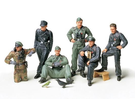 Tamiya 1/35 Military - German Tank Crew At Rest - 35201 - Product Image