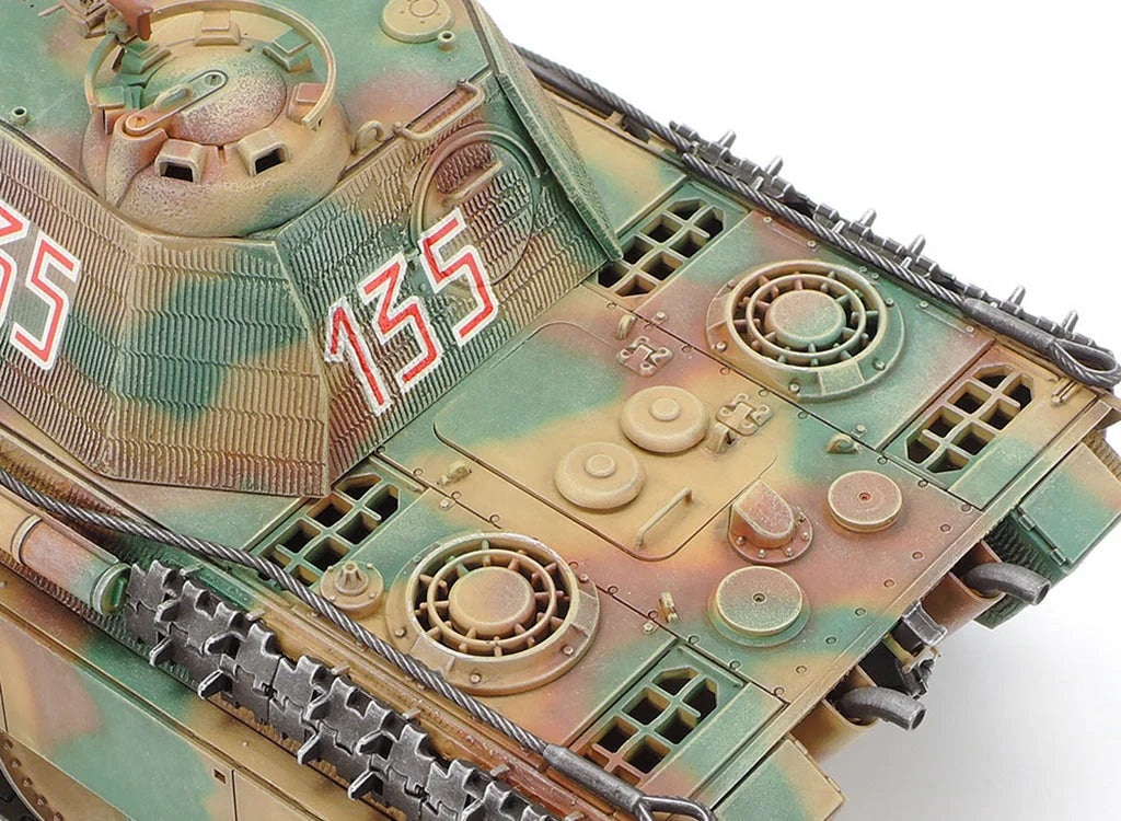 Tamiya 1/35 Military - Panther Type G Early Version - 35170 - Product Image