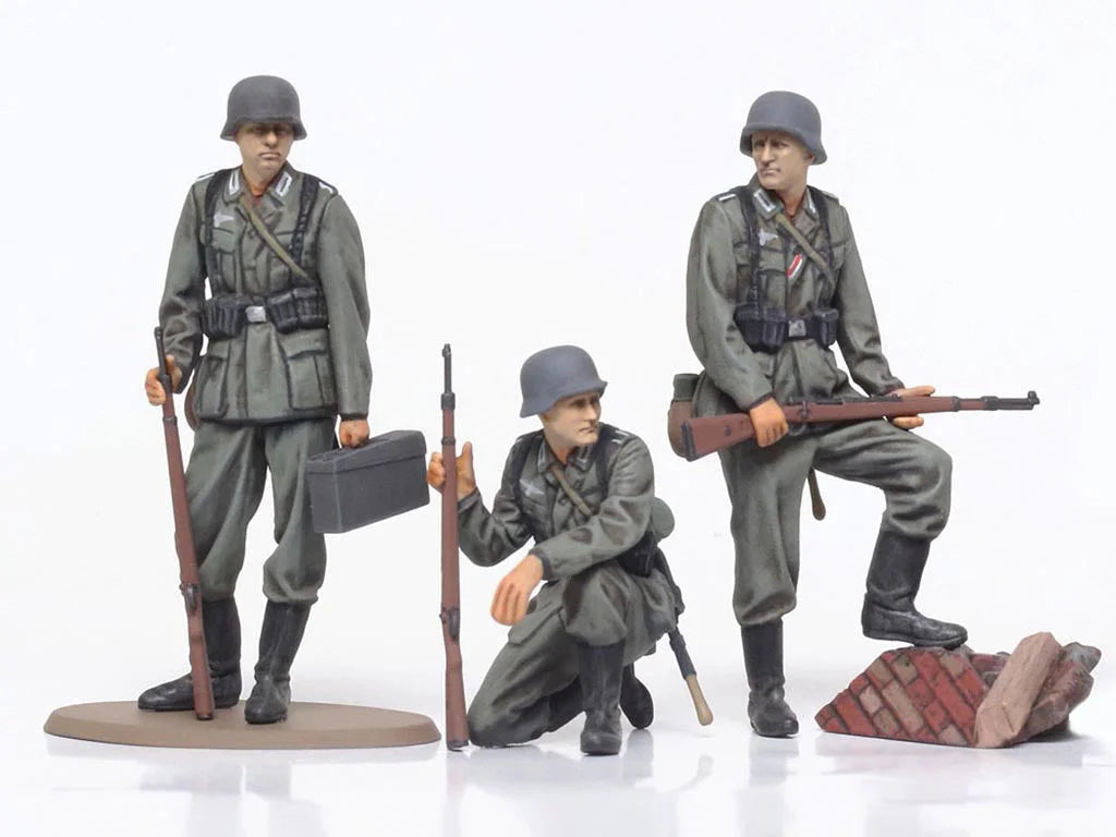 Tamiya 1/48 Military - 1/48 WWII Wehrmacht Infantry Set - 32602 - Product Image