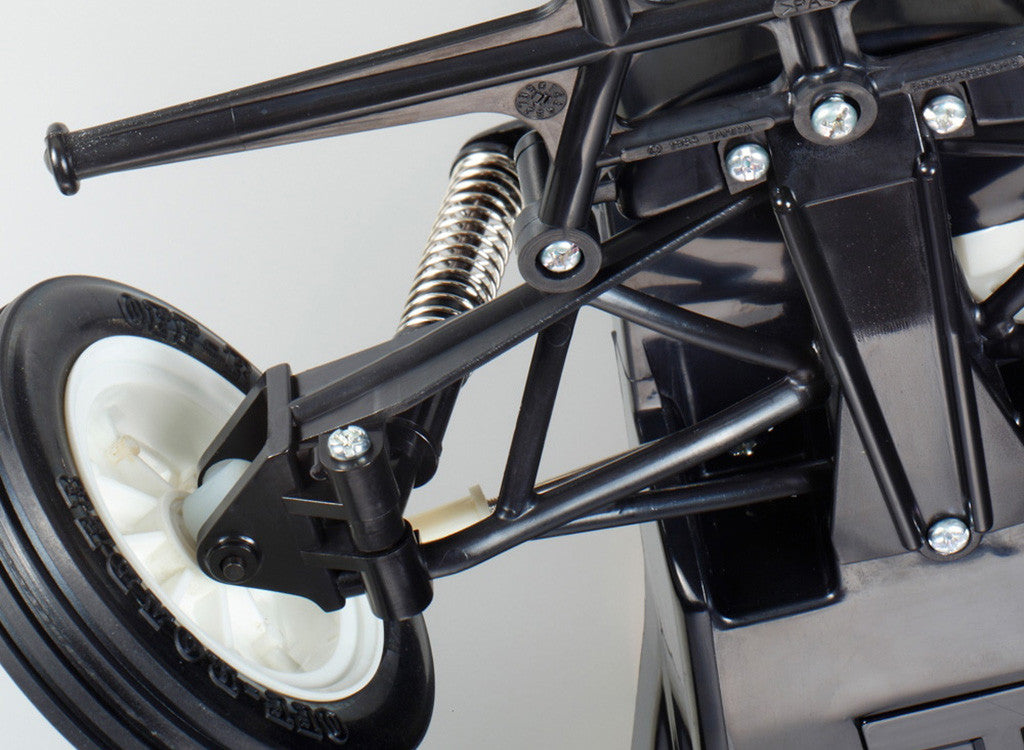 Tamiya The Grasshopper II 2017 58643 – front suspension detail