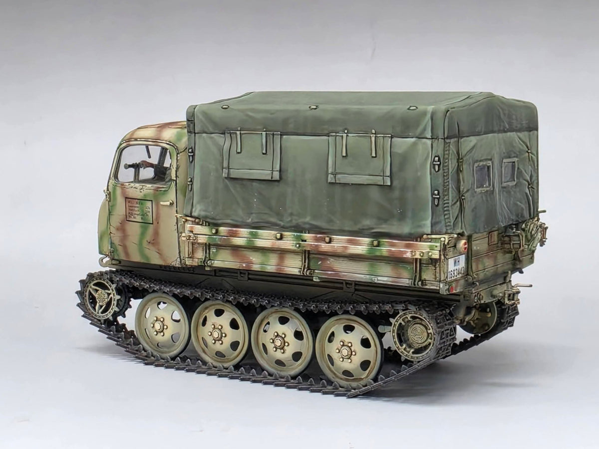 Tamiya 1/35 RSO/01 German Tractor 35394 – painted model low-angle side view