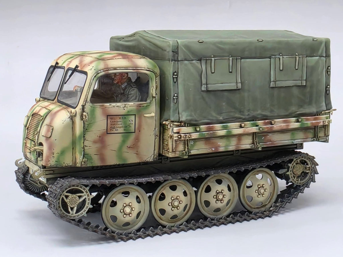 Tamiya 1/35 RSO/01 German Tractor 35394 – painted model side profile view