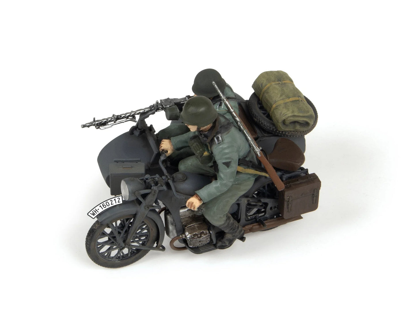 Zvezda 1/35 Military - German Wwii Zuendapp K800 Motorcycle With Sidecar & Crew - Z3717 - Product Image
