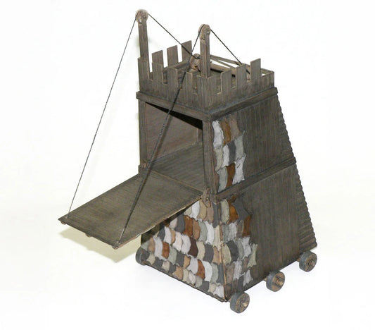 Zvezda 1/72 scale medieval siege tower model kit Z8513