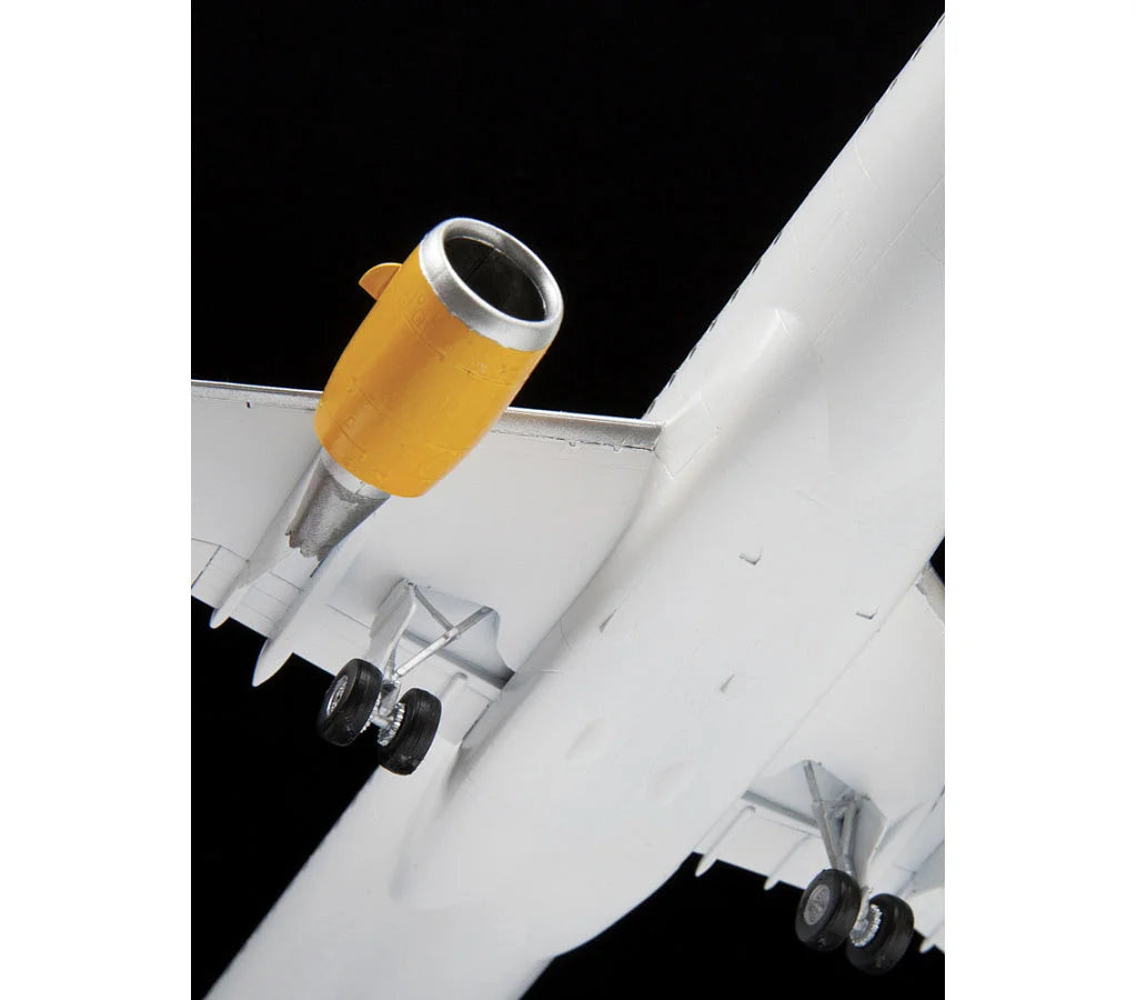 Zvezda Civil Air - 1/144 Airbus A321 Ceo Passenger Plane - Z7040 - Product Image