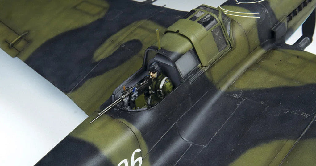 Zvezda Military Air - Il-2 Sturmovik Attack Aircraft (1943) - Z4826 - Product Image